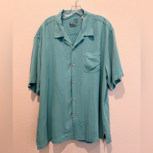 Tommy Bahama Silk Original Fit Camp Shirt Light Turquoise Edge Stitch Detail XL - Picture 2 of 9